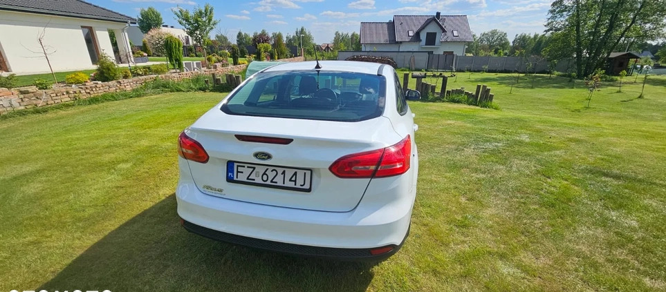 Ford Focus cena 39999 przebieg: 80700, rok produkcji 2017 z Góra małe 56